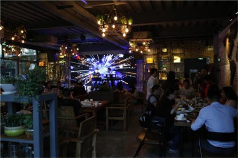 幸福桃源音乐餐吧